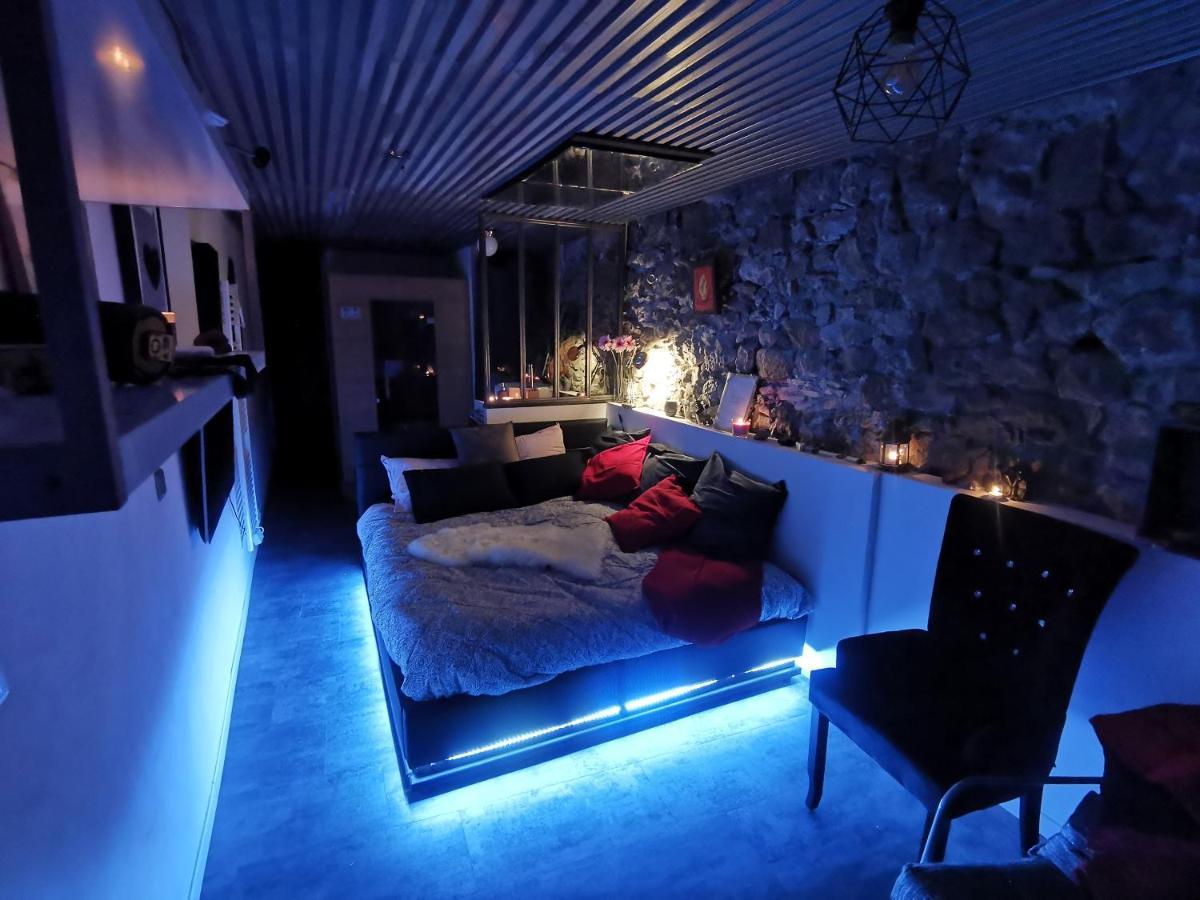 Sweet Loft Grenoble-Love Room Avec Jacuzzi & Sauna Kültér fotó